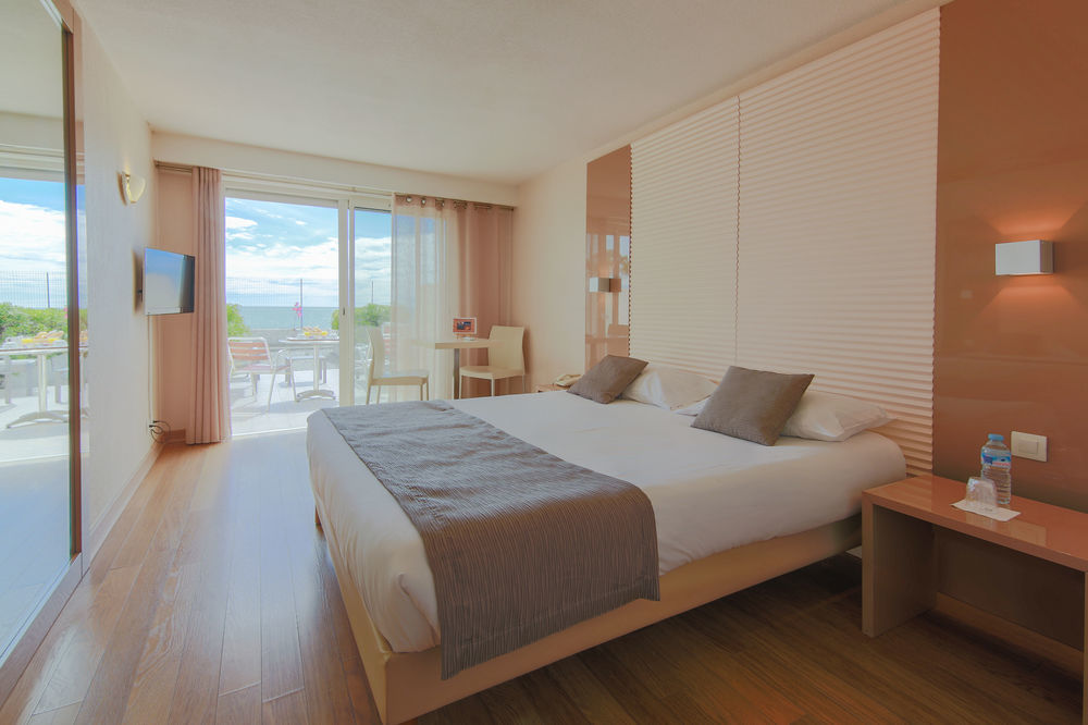 Mercure Villeneuve Loubet Plage Экстерьер фото